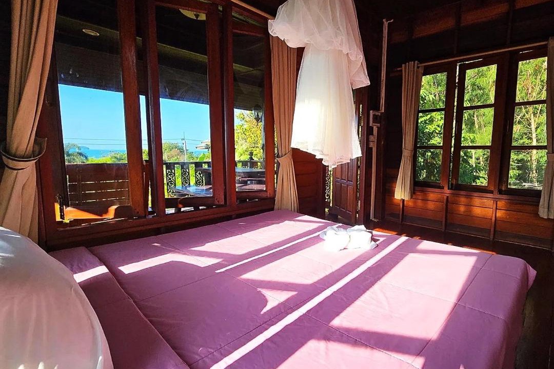 Photo of Bedroom in Ang Thong