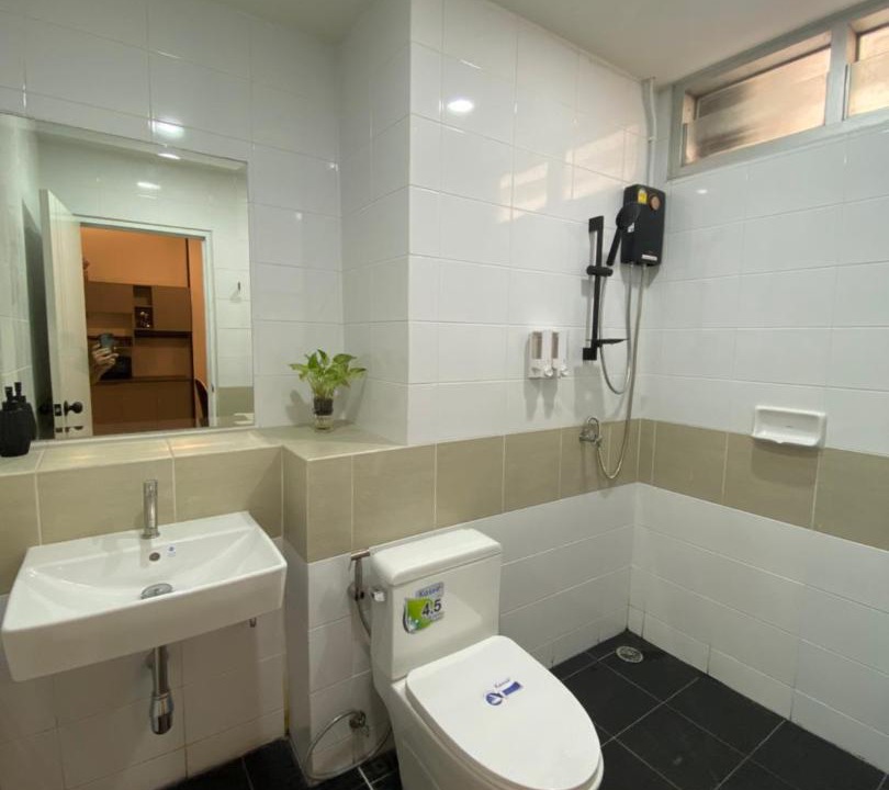 Photo of Bathroom in Bang Rak Phatthana