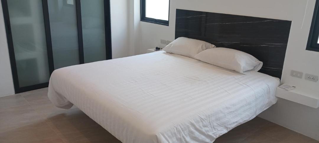 Photo of Bedroom in Maret