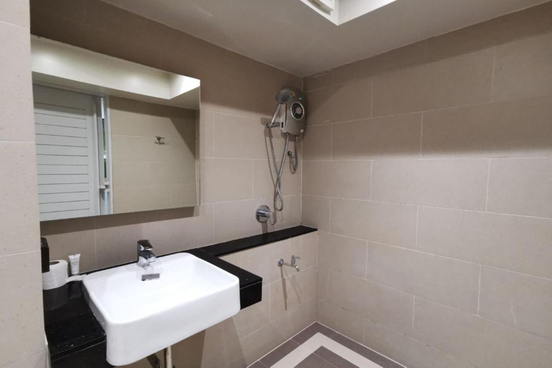Photo of Bathroom in Yan Nawa
