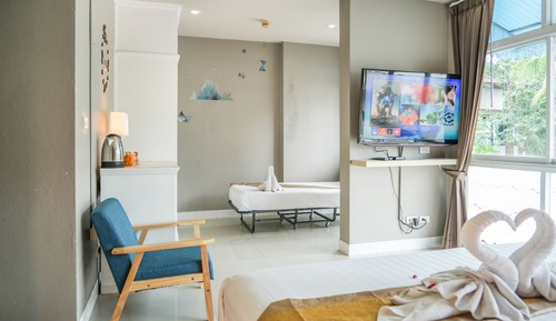 Superior Triple room
