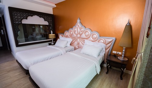Superior Twin Room, Jetted Tub
