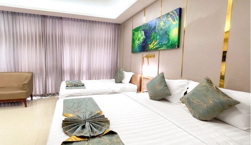 Deluxe Triple Room