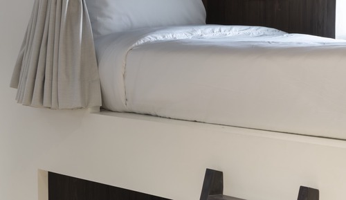 Standard Shared Dormitory, Men only