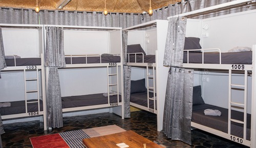 Superior Shared Dormitory, Women only