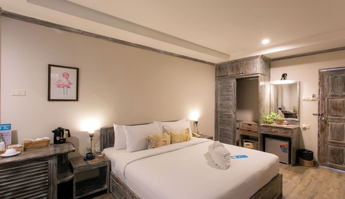Economy Room