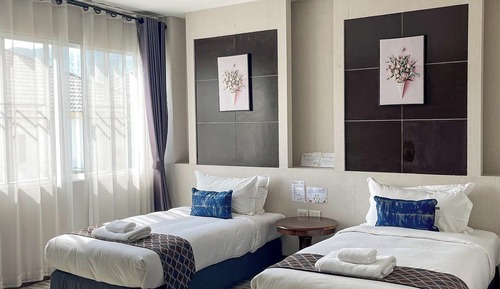 Deluxe Twin Room