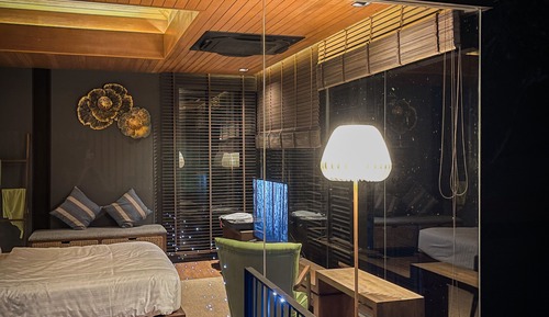 Honeymoon Duplex Suite with Private Pool Villa