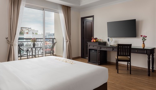 Deluxe Double Room with Balcony
