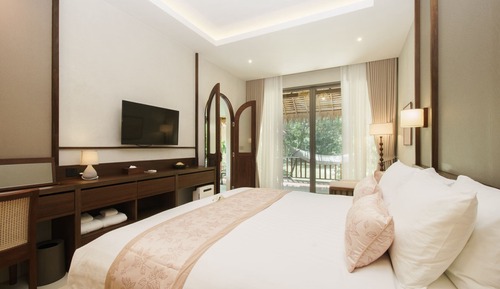 Serene Cottage
