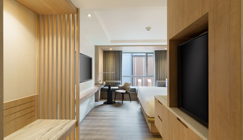 Superior Room, 1 King Bed with Sofa bed, City View