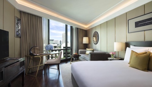 Deluxe Room, 1 King Bed