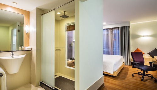 Superior Room, 1 King Bed