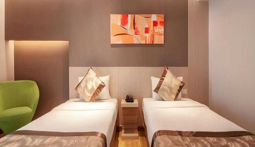 Standard Twin Room