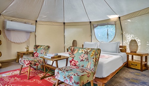Explorer Tent