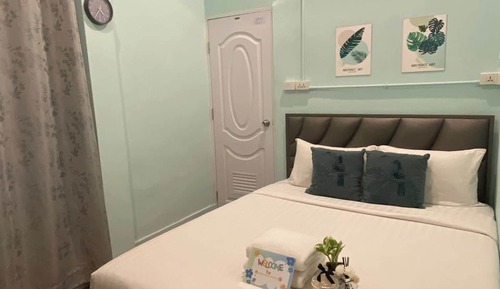 Deluxe Room, 1 Queen Bed