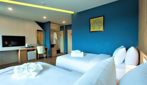 Deluxe Twin Room