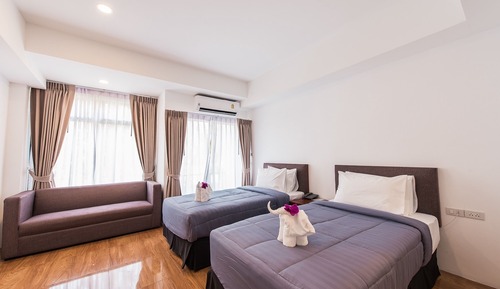 Standard Twin Room