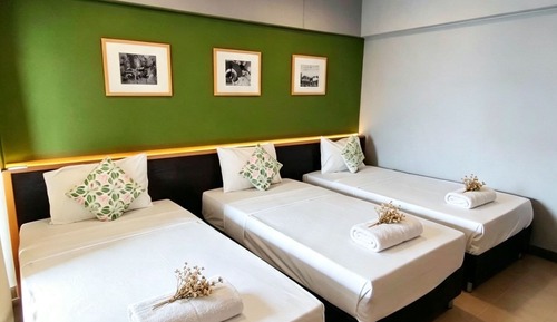 Deluxe Triple Room