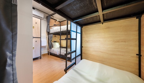 A bed in 4-Bed Mixed dormitory