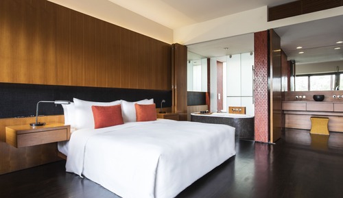 Lanna River View Suite
