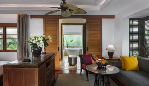 Deluxe Villa, 2 Bedrooms, Jetted Tub, Beachfront (Jacuzzi)