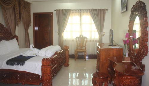 Monorom Suite