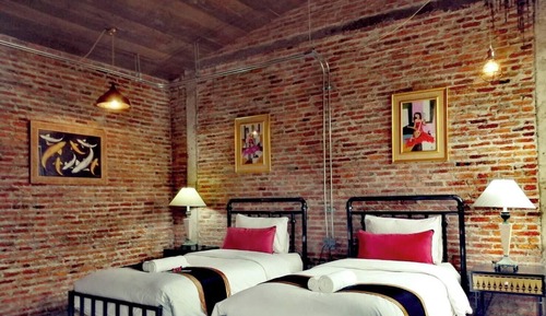 Superior Loft