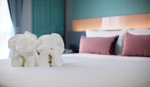 Family Connecting Room, King Bed with Bathtub