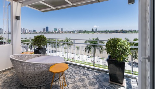 Penthouse Suite