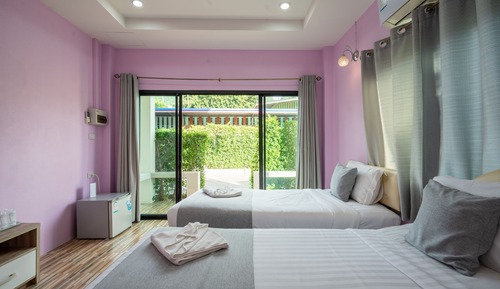 Family Room, Garden View