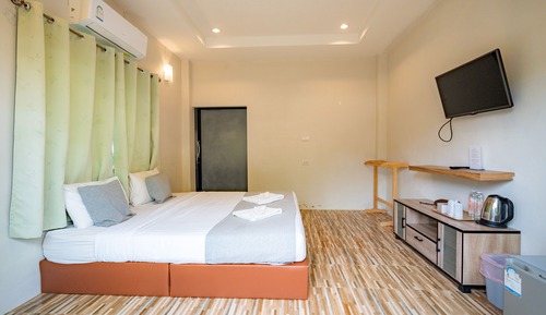 Standard Double Room, Garden View