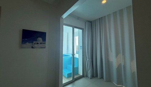 1 Bedroom Suite Jacuzzi Seaview
