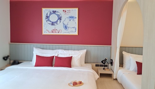 Junior Suite, Multiple Beds