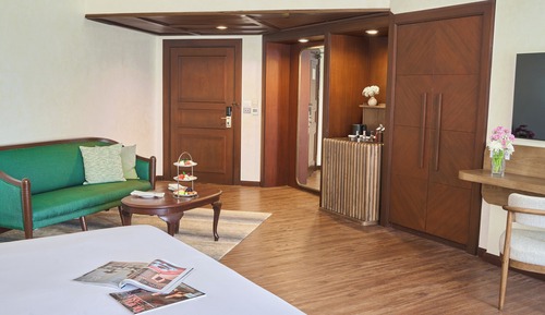 Premier Room, 1 King Bed