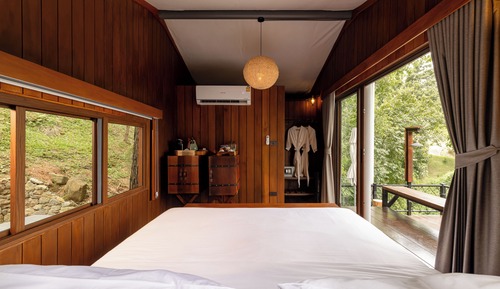 Glamping Deluxe