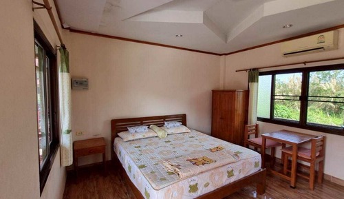 Standard Room, 1 King Bed