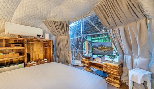 Deluxe Room, Balcony, Mountain View