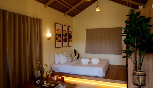 Superior Villa, Garden View