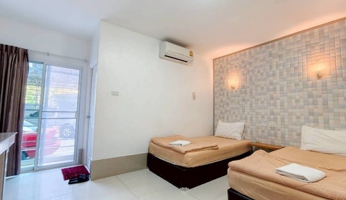 Twin Room