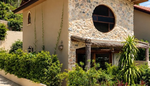 Family Villa, Mountain View