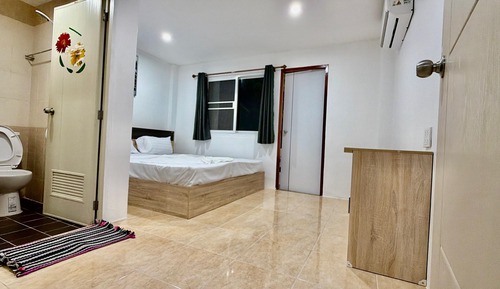 Superior Double Room, City View