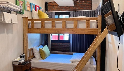 Economy Twin Room