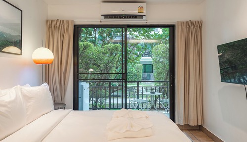 Apartment, Balcony