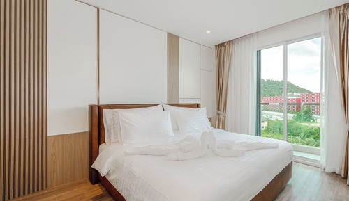Apartment, Balcony