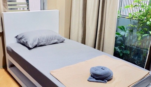 Single Room, Balcony