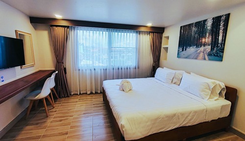 Family Suite, Balcony, City View