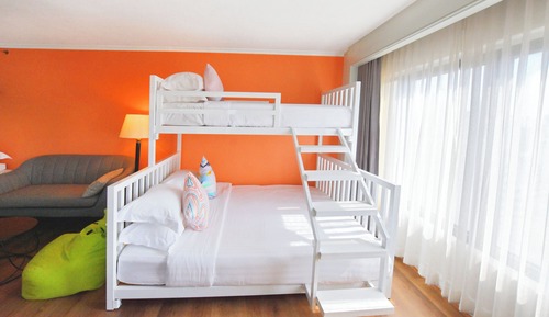 Junior Club Suite Room