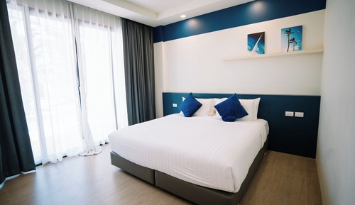 Deluxe Double Room, Pool Access