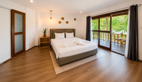 Basic Bungalow, Balcony, Sea View